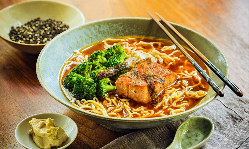 Green Tea noodles and sweet salmon: